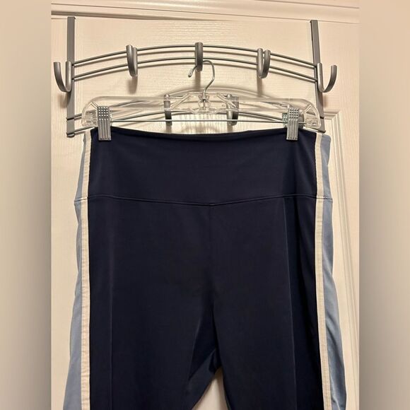 Lou & Grey athletic blue side stripe women’s large Yoga Pants - Picture 3 of 10